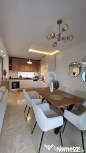 Tunari -3 dormitoare | 4 băi | 2 livinguri | terasă+piscin