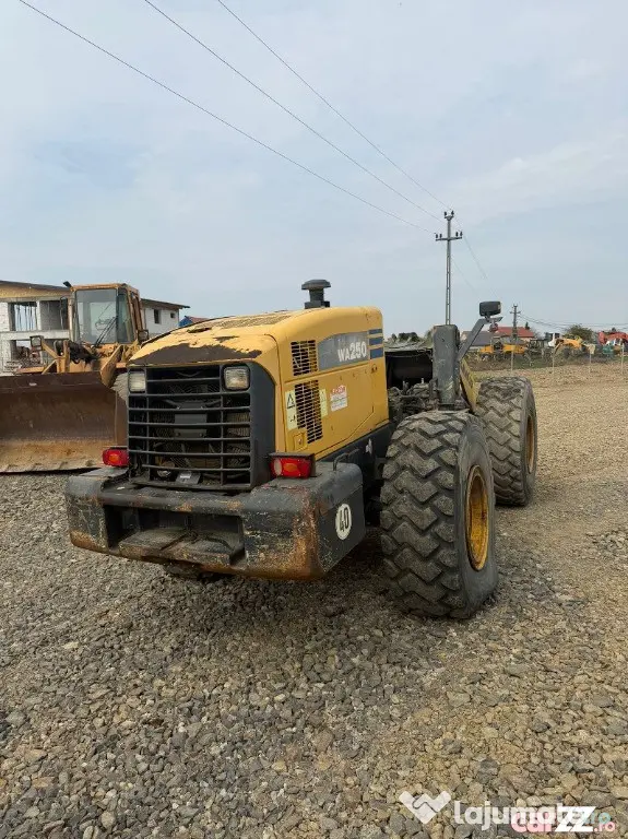 Distribuitor hidraulic incarcator frontal Komatsu WA250 piese