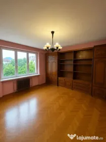 Apartament 2 camere decomandat, 52 mp, etaj 3, b-dul Unirii