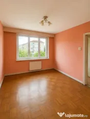 Apartament 2 camere decomandat, 52mp, etaj 3, b-dul Unirii. 