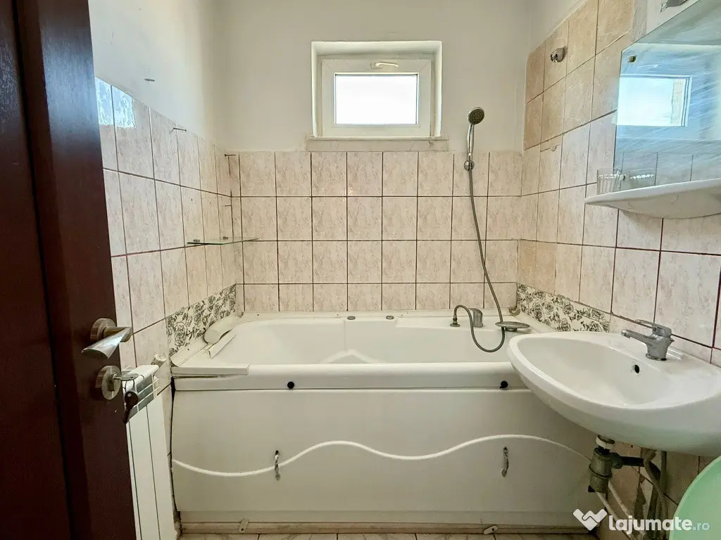 Comision 0% Tomis Nord apartament decomandat 3 camere centrala pe gaz