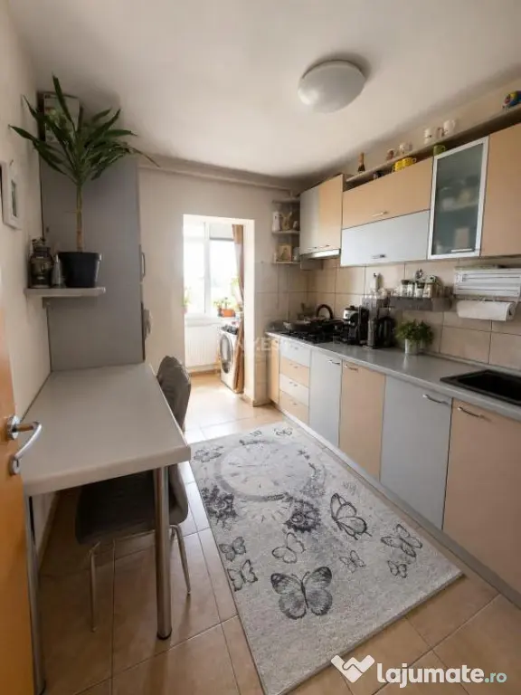 Apartament 1 camera-etaj intermediar-Metalurgie