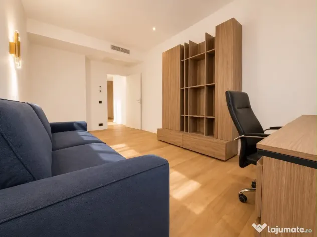 4 camere One herastrau Towers