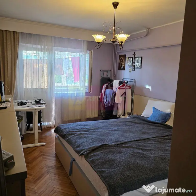 Vanzare apartament 3 camere Unirii-Zepter