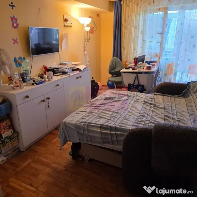 Vanzare apartament 3 camere Unirii-Zepter