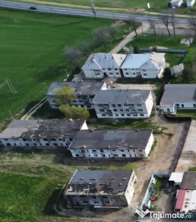 Oportunitate Unică lângă Galați 3.830MP Construiți+7400 mp Teren Inclus