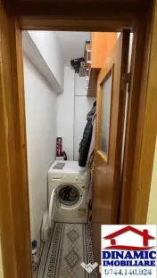 Ap. 2 cam, 63 mp, decomandat, Mihai Viteazul – 65 000 Euro
