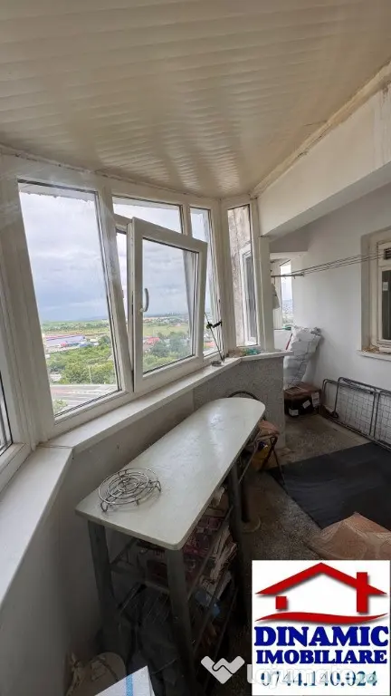 Ap. 2 cam, 63 mp, decomandat, Mihai Viteazul – 65 000 Euro