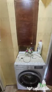Apartament 4 camere bloc ''80 langa metrou/Piata Crangasi