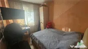 Apartament 4 camere bloc ''80 langa metrou/Piata Crangasi