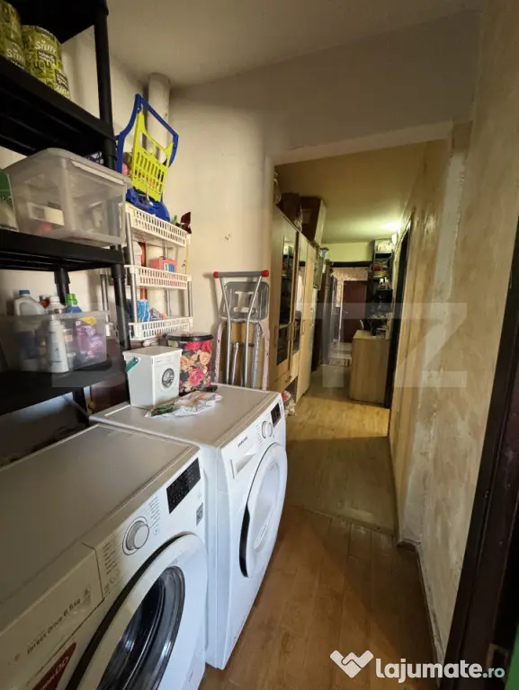 Apartament 2 camere, 51 mp, zona Craiovita Nouă
