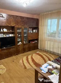 Apartament 2 camere, semidecomandat - zona Florilor