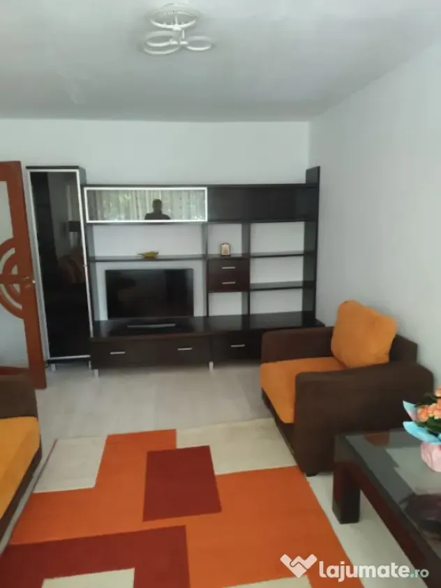 Închiriere Apartament 3 camere Faleză Nord, Constanța