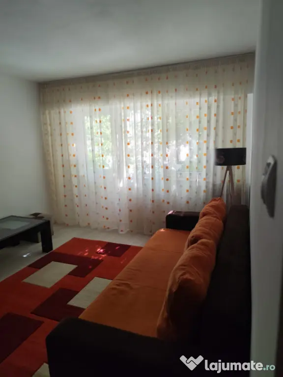 Închiriere Apartament 3 camere Faleză Nord, Constanța