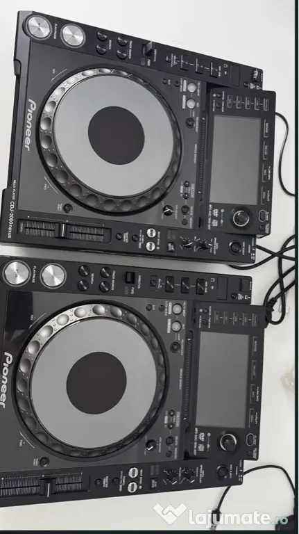 CDJ 2000 NEXUS