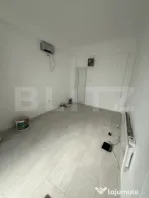 Spațiu comercial sau locuință, 18 mp, zona Centrală - Vo
