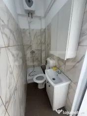 Spațiu comercial sau locuință, 18 mp, zona Centrală - Vo