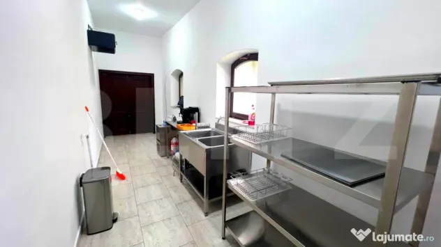 Restaurant la cheie de închiriat, 150 mp, zona Cetate