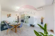 APARTAMENT 3 CAMERE + loc parcare - Adora Park 