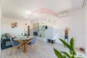 APARTAMENT 3 CAMERE + loc parcare - Adora Park 
