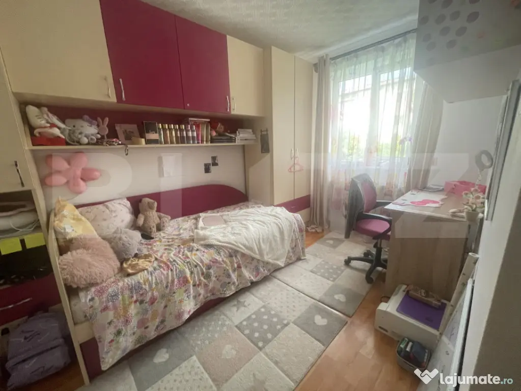Apartament cu 2 dormitoare și loc de parcare, într-o zonă