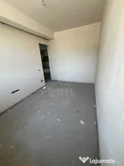 Apartament 3 camere semidecomandat zona Urusagului 