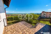 Vilă lângă pădure, cu vedere panoramică spre oraș | S? 