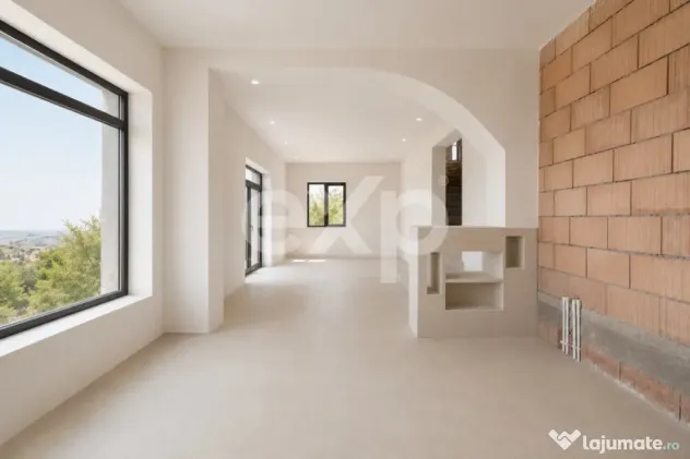 Vilă lângă pădure, cu vedere panoramică spre oraș | S?