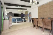 Casă 4 camere / două băi (mobilată și utilată) 860 ...