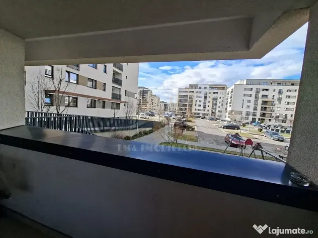 Apartament 2 camere decomandat Kasper Coresi Tractorul Br...