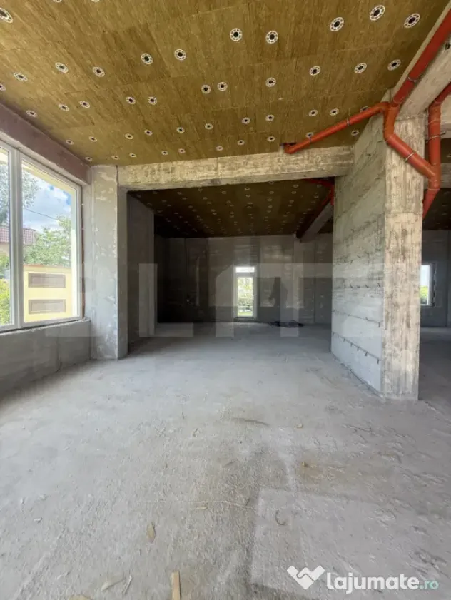Spațiu comercial stradal - finisare la cerere, 180 mp, zona