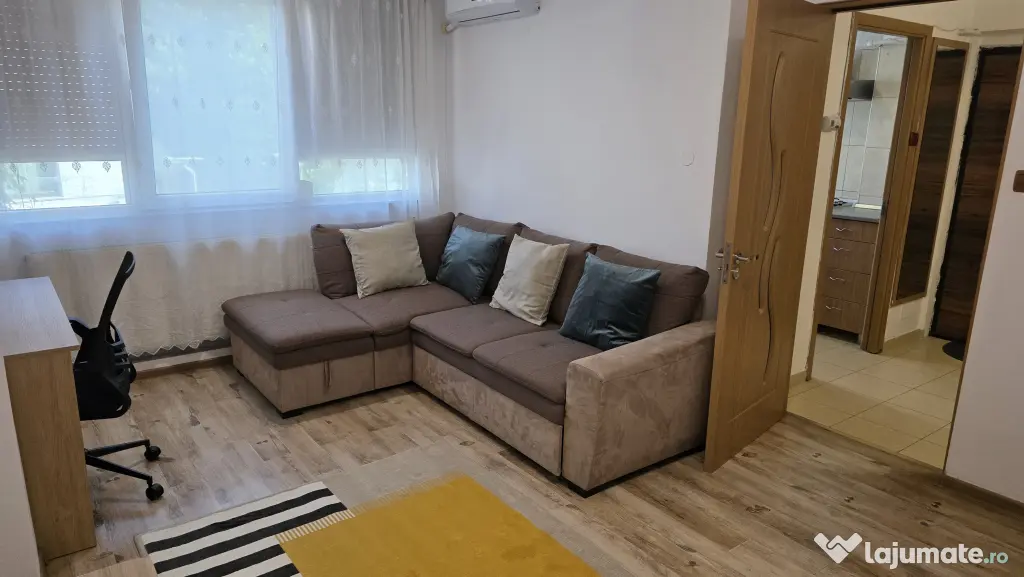 Garsoniera de inchiriat zona Trapezului