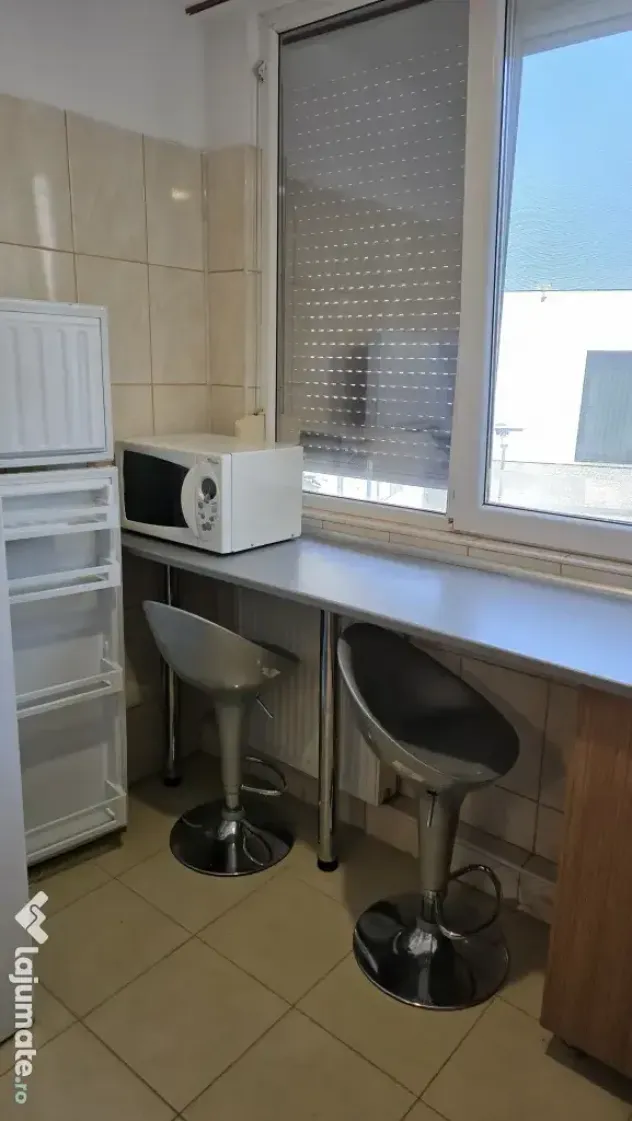 Garsoniera de inchiriat zona Trapezului
