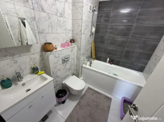 Apartament 3 camere zona Energia