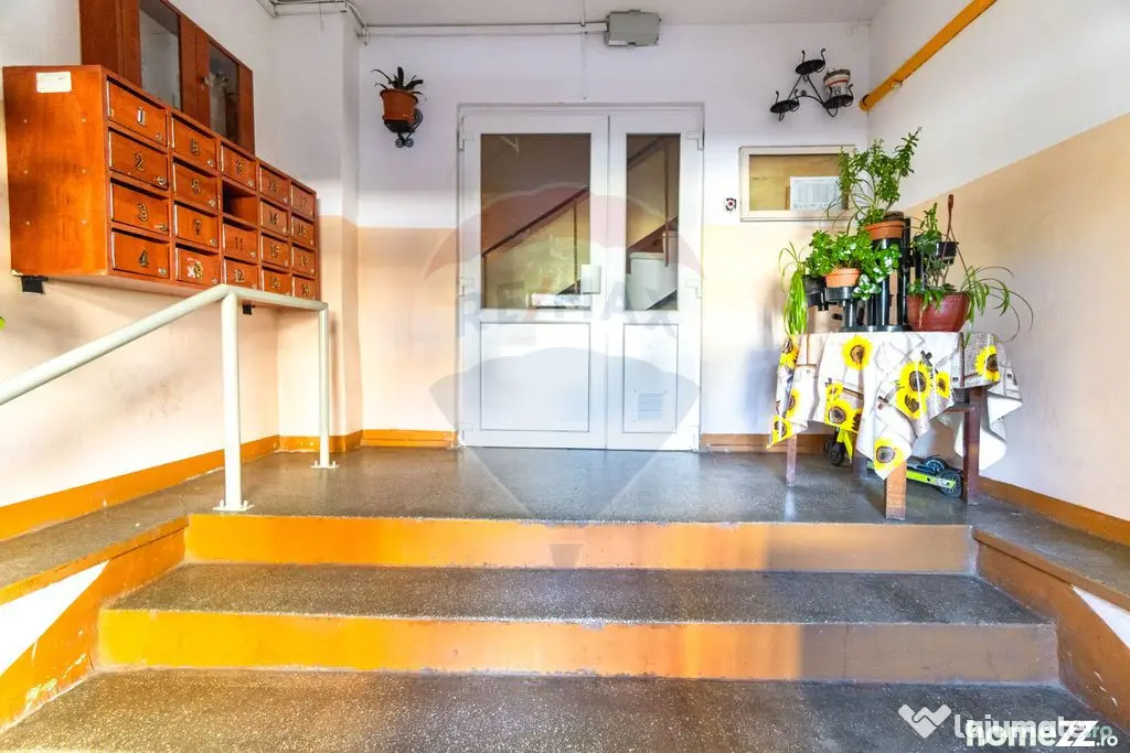 Apartament 2 camere de vanzare | TRACTORU | COMISION 0 - Brasov (Brasov)