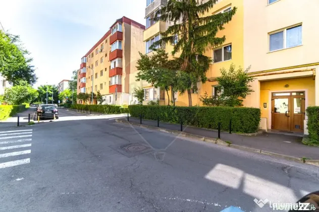 Apartament 2 camere de vanzare | TRACTORU | COMISION 0 - Brasov (Brasov)