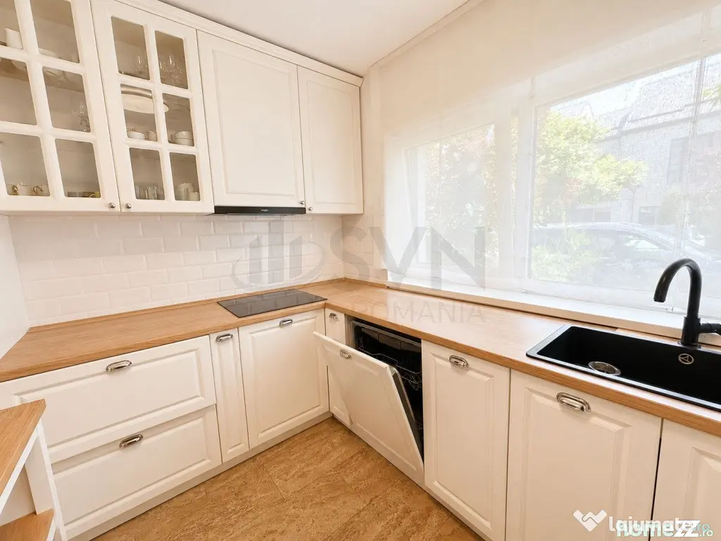 Vila cu gradina 5 camere Catted Residence 2 locuri de par...