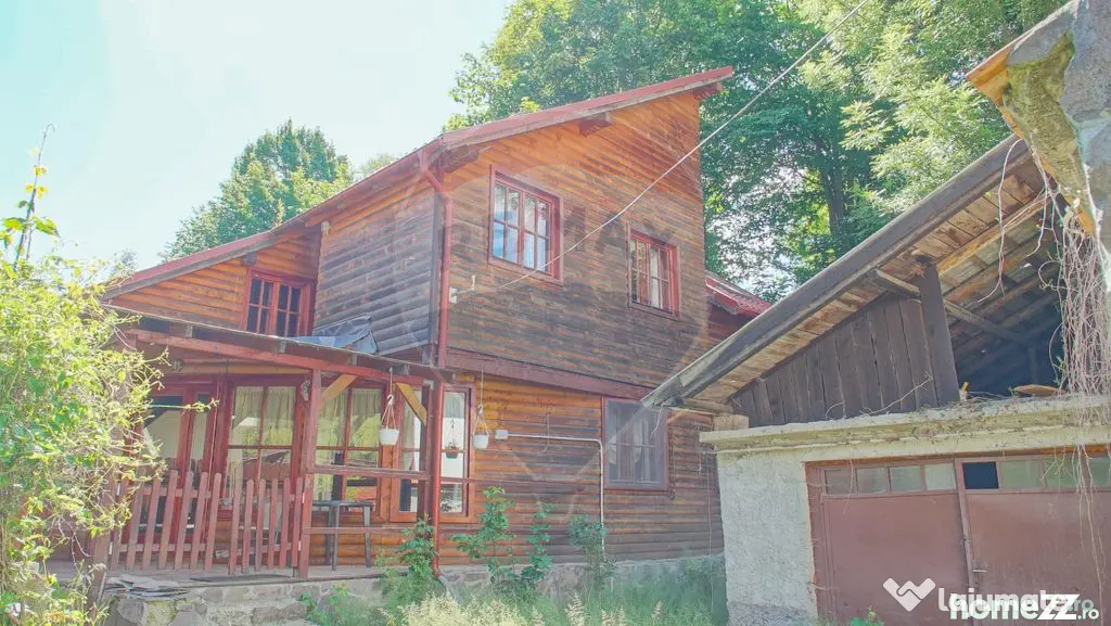 Casă din lemn la 1 km de Castelul Bran, potențial turis...