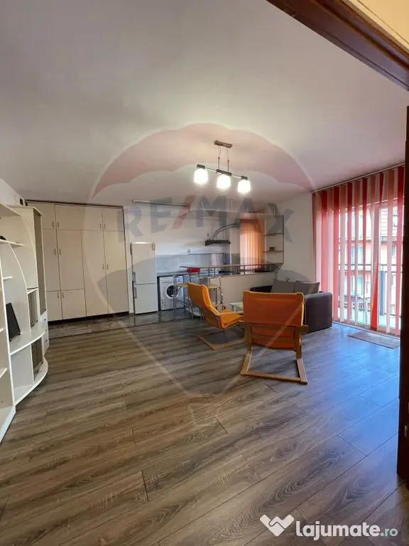 Apartament 2 camere de închiriat Strada Constantin Brân...