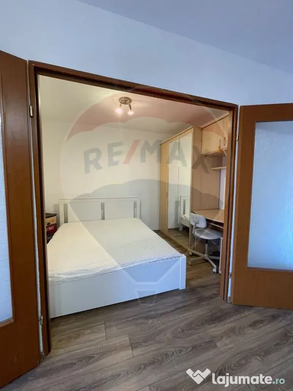 Apartament 2 camere de închiriat Strada Constantin Brân...