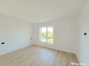 Vila- 300m de autobuz, scoala,gradinita- beci- strada asfalt 