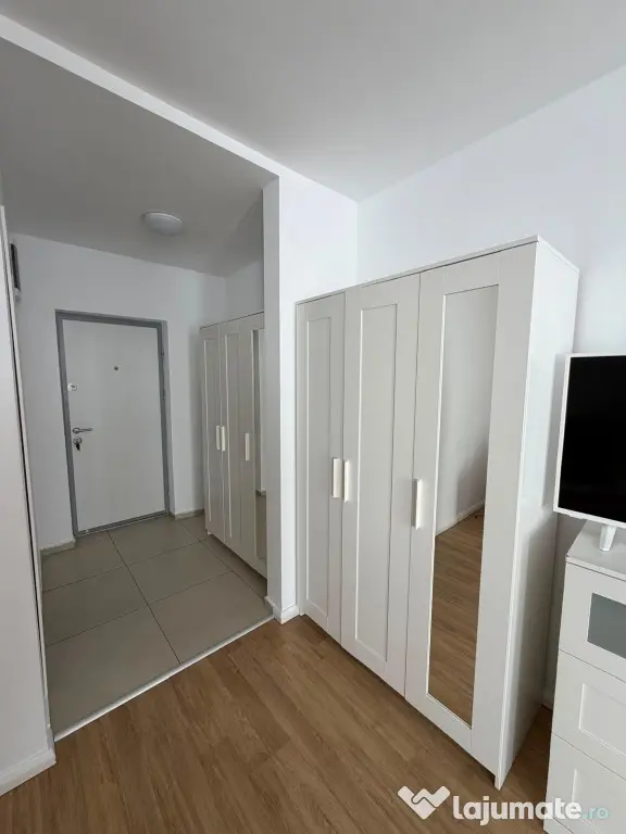 Inchiriez studio Aviatiei