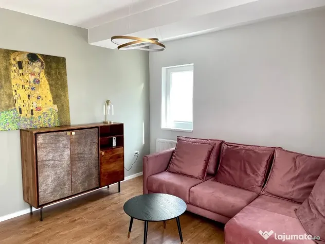 Proprietar inchiriez apartament 2 camere in zona Militari Residence