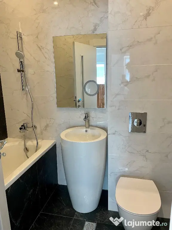 Proprietar inchiriez apartament 2 camere in zona Militari Residence