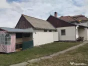 Casa de vanzare cu 5 camere 