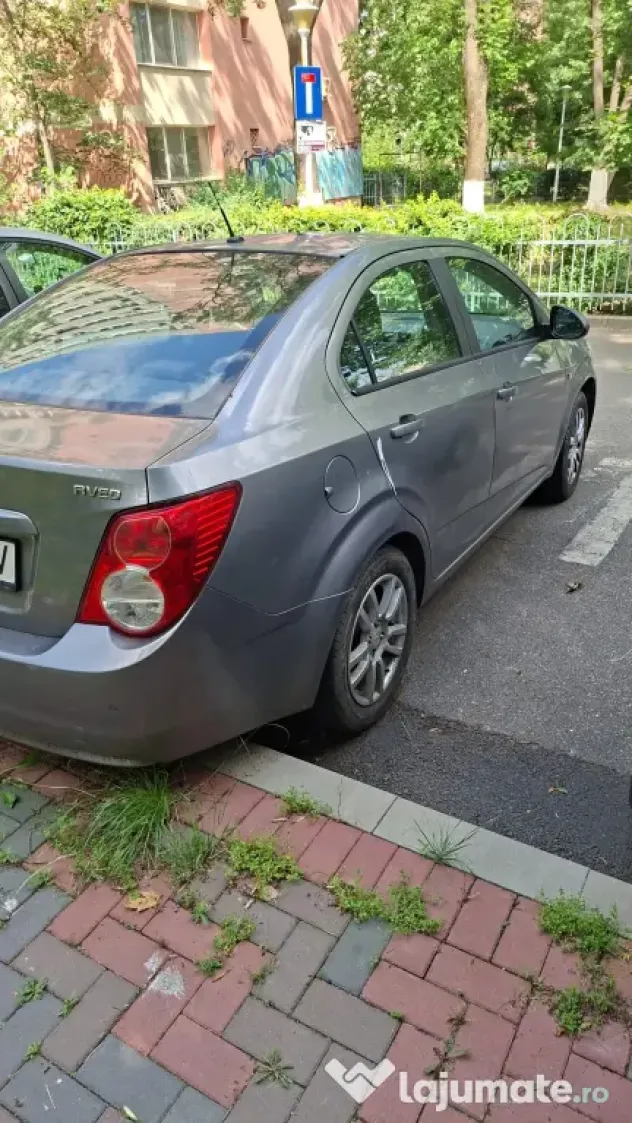 vand Chevrolet Aveo pentru rabla