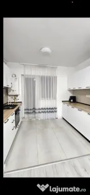 Berceni metrou studio biruintei 81