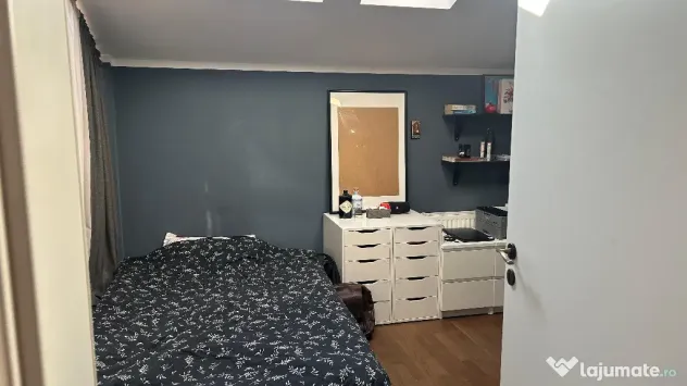 Apt 4 cam Unirii Cartier evreiesc Ungent!!! Se vinde în urma succesiun