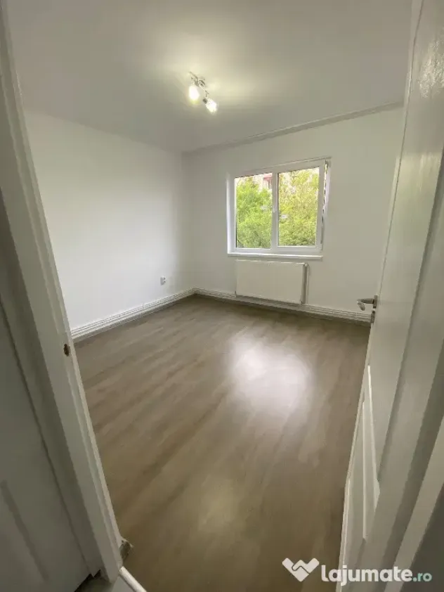 Apartament 2 cam etaj 1 recent renovat