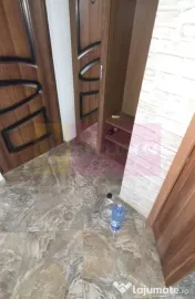Apartamnet cu 3 camere de vanzare in Campina, Central 